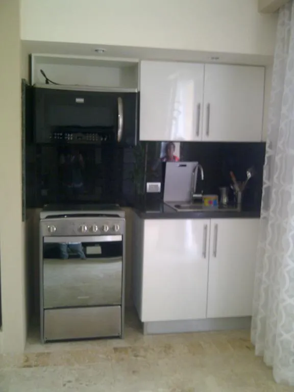 Tropicasa Boca Chica Resort 아파트호텔